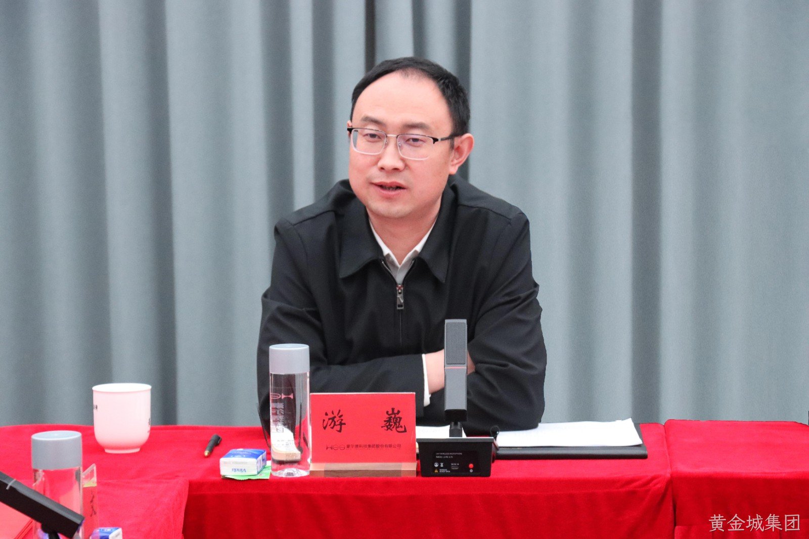 IMG_3182-(0-02-21-15)（背景杂乱衣物尽可能PS掉）.jpg